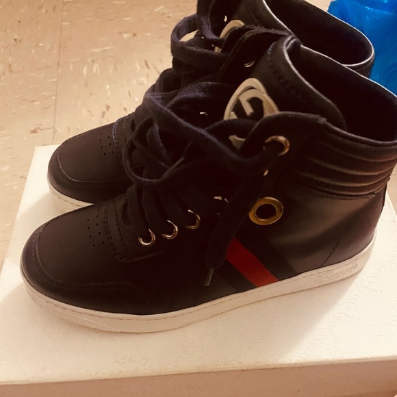 Gucci Other - Kids Gucci sneakers size 29 excellent condition
